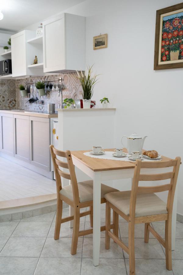 Casa Elia: Locazione Breve Apartment Ното Екстериор снимка